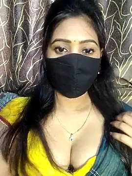 Snapshot of Monalisha_G chatting on 07/24/26, 10:55 Monalisha G online show from 07/24/26, 10:55