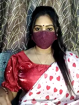 Snapshot of Monalisha_G chatting on 06/11/26, 08:11 Monalisha G online show from 06/11/26, 08:11