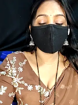 Monalisha G online show from 04/05/26, 09:10