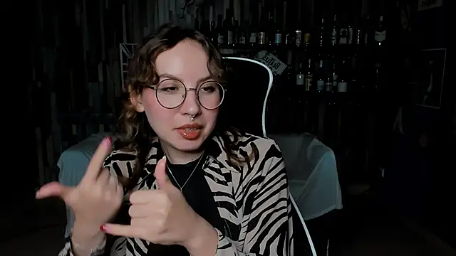 JasmineMilko online show from 05/23/26, 05:06