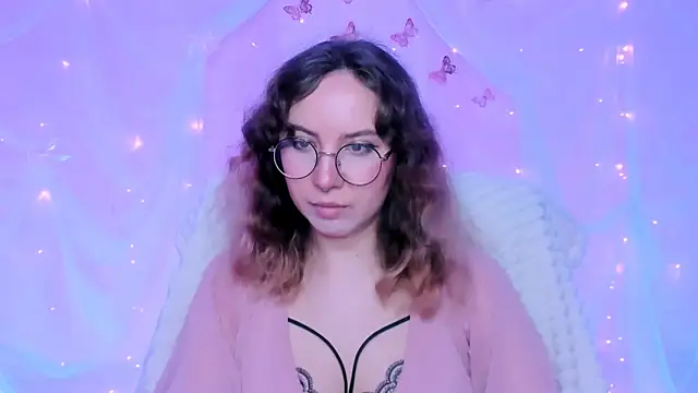 JasmineMilko online show from 06/04/26, 05:01
