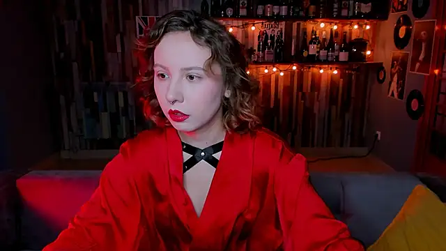 Snapshot of JasmineMilko chatting on 11/26/25, 05:07 JasmineMilko online show from 11/26/25, 05:07