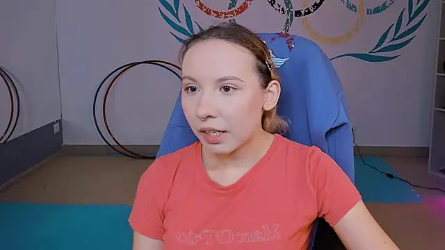 Snapshot of JasmineMilko chatting on 09/23/25, 05:03 JasmineMilko online show from 09/23/25, 05:03