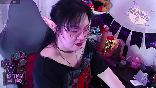 LiloMoon69 online show from 11/03/25, 03:37