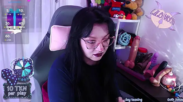 LiloMoon69 online show from 12/18/25, 02:43