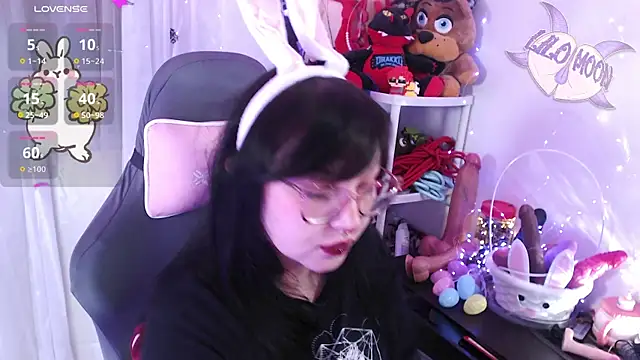 LiloMoon69 online show from 04/02/26, 04:24