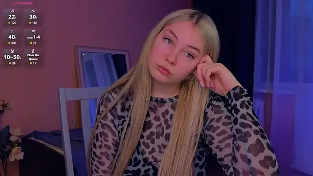 Catherine River online show from 12/18/25, 11:14