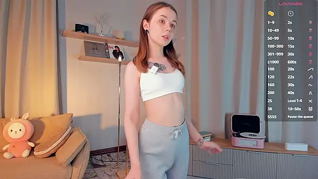 DominikaElis online show from 03/10/26, 07:40