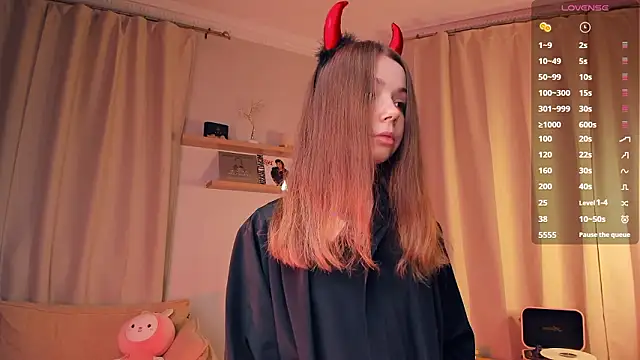 DominikaElis online show from 03/13/26, 08:03