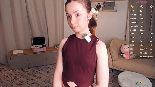 DominikaElis online show from 03/06/26, 07:42