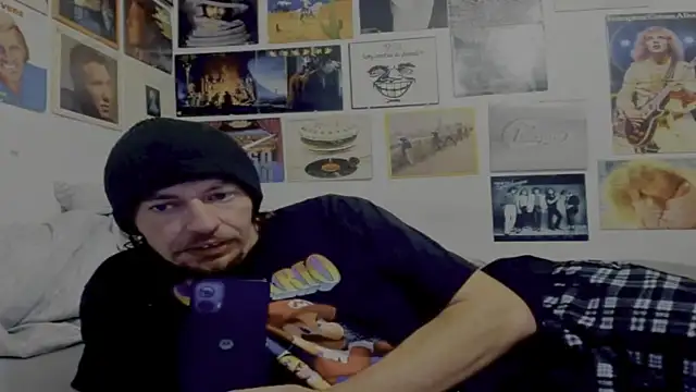 cloudyystar666 online show from 11/28/25, 06:02