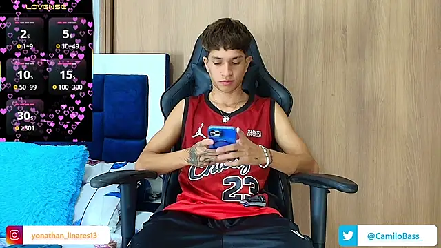  CamiloBass online show from 11/26/25, 12:21