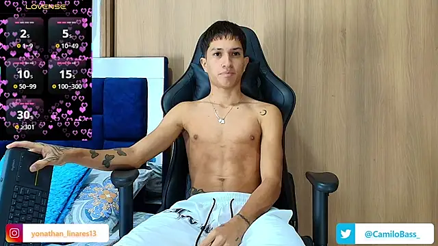  CamiloBass online show from 10/26/25, 07:47