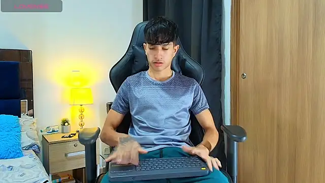  CamiloBass online show from 05/03/26, 08:12