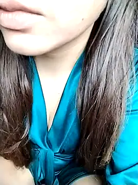 Snapshot of sexylaya2 chatting on 04/12/26, 05:27 sexylaya2 online show from 04/12/26, 05:27