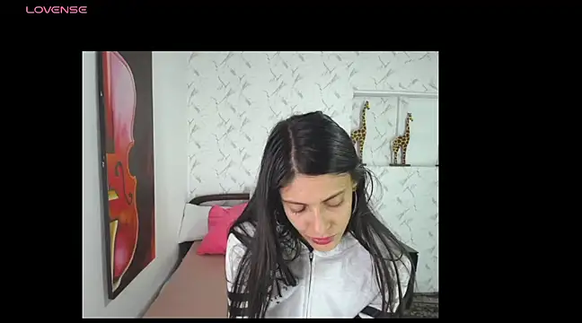 aleja 2024 online show from 02/15/25, 02:04