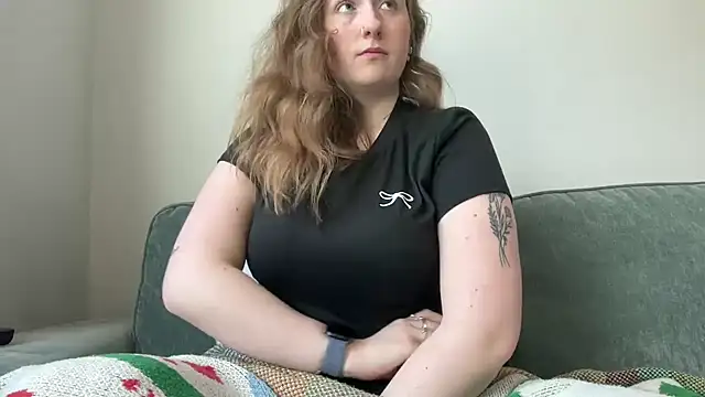 lilsbabyxo online show from 04/05/26, 11:39