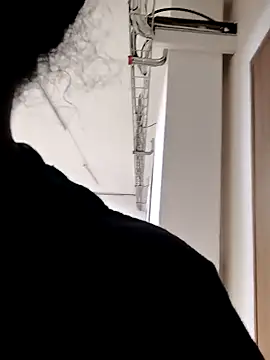 OliviaBurning online show from 11/05/25, 07:39