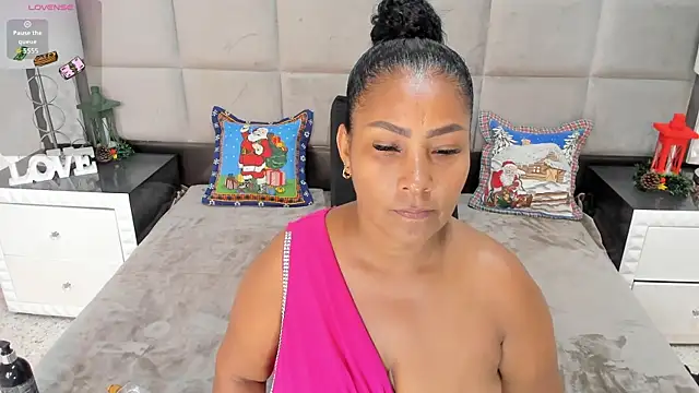 OliviaBurning online show from 12/03/25, 07:35