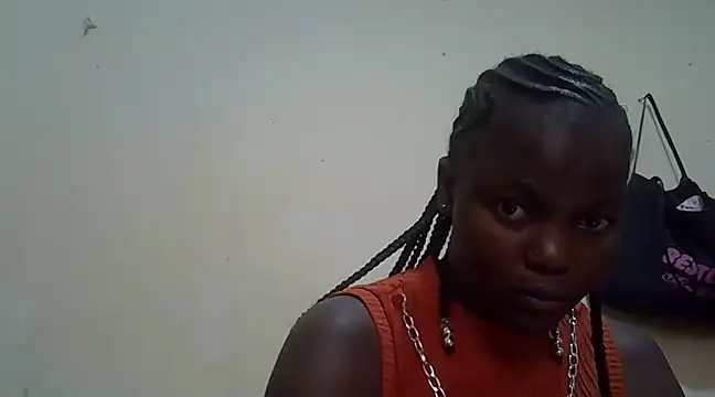 Snapshot of pretty_vivy chatting on 03/04/25, 12:22 pretty vivy online show from 03/04/25, 12:22