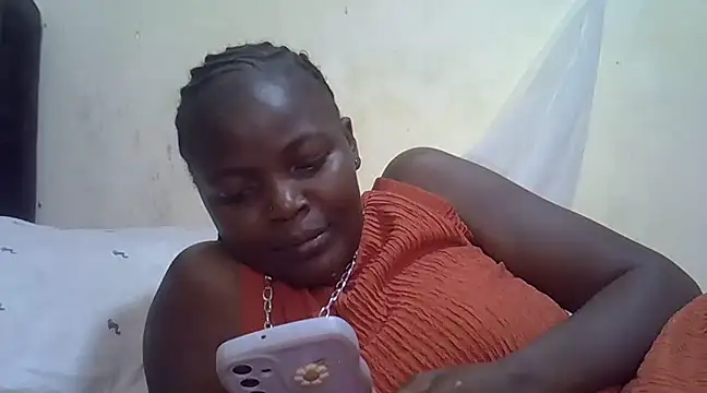 Snapshot of pretty_vivy chatting on 03/04/25, 08:46 pretty vivy online show from 03/04/25, 08:46