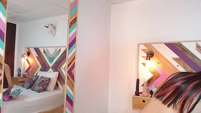 NicoleHaley online show from 12/05/24, 11:12