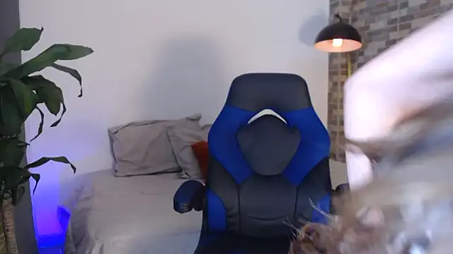 NicoleHaley online show from 09/11/25, 09:48