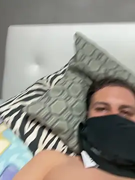 yayaya55598 online show from 09/26/25, 08:27