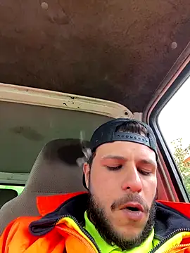 yayaya55598 online show from 12/18/25, 04:55