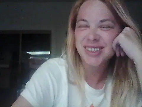 burrkitty online show from 10/06/25, 03:40