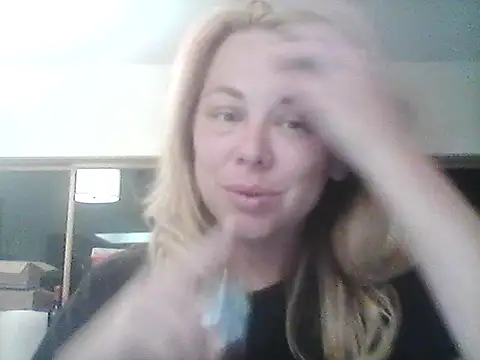 burrkitty online show from 10/13/25, 07:32