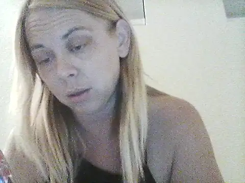 burrkitty online show from 12/15/25, 06:30