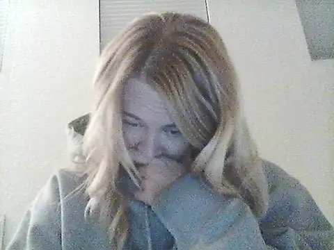 burrkitty online show from 12/16/25, 05:55