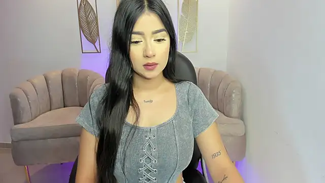 amelie jhons online show from 03/23/26, 02:00