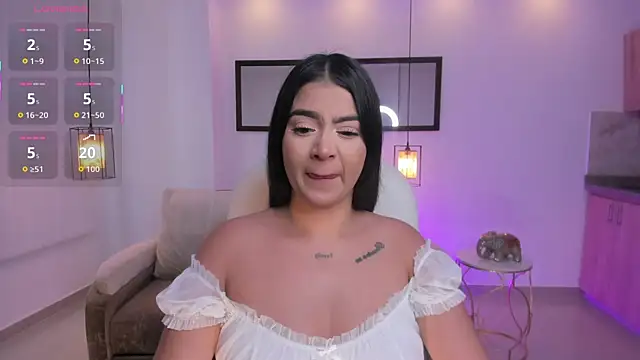 amelie jhons online show from 07/05/26, 09:54