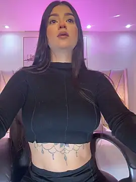 amelie jhons online show from 12/19/25, 09:17