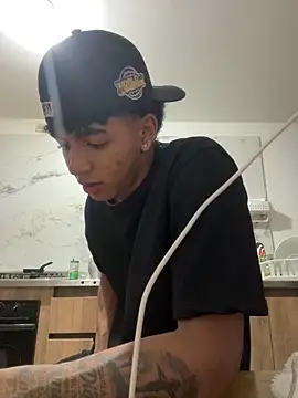 JoanG10 online show from 09/14/25, 05:08