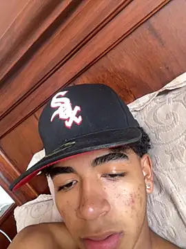 JoanG10 online show from 10/10/25, 05:47