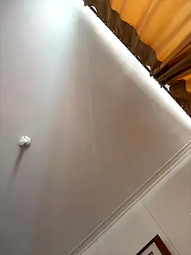 JoanG10 online show from 12/14/25, 06:35