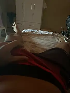 Snapshot of HenriqueH3 chatting on 02/26/26, 12:49 HenriqueH3 online show from 02/26/26, 12:49