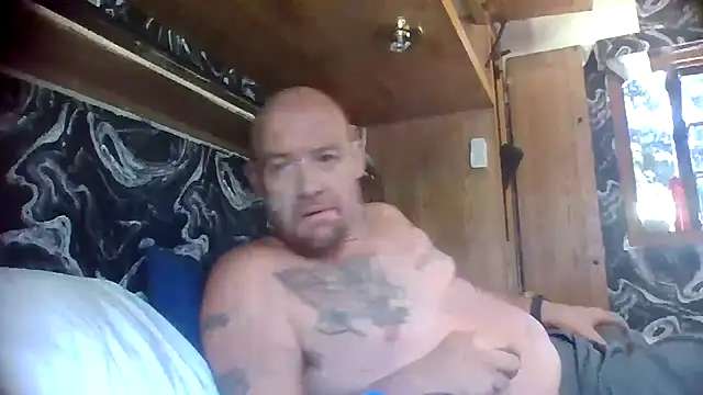 Snapshot of spuncock4u chatting on 05/21/26, 07:44 spuncock4u online show from 05/21/26, 07:44