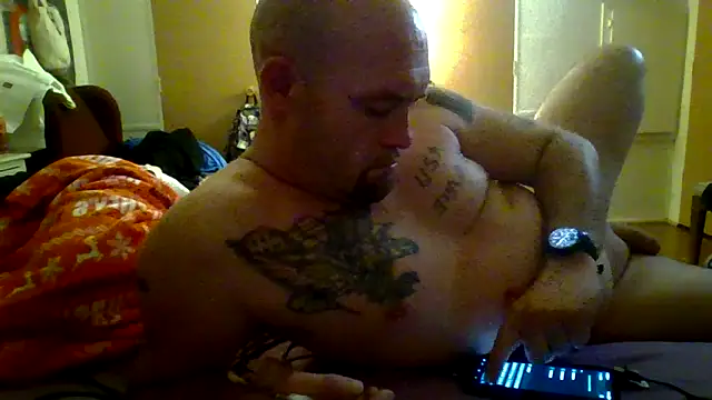 Snapshot of spuncock4u chatting on 11/25/25, 05:19 spuncock4u online show from 11/25/25, 05:19