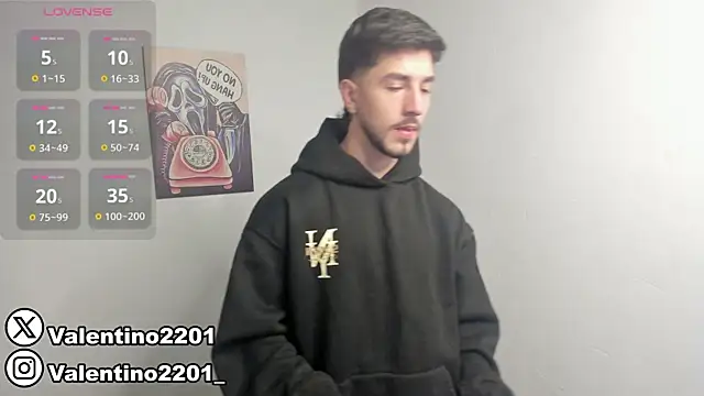 Snapshot of Valentino_Xander chatting on 03/01/25, 01:11 Valentino Xander online show from 03/01/25, 01:11