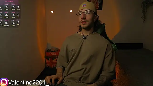 Valentino Xander online show from 03/15/26, 11:45