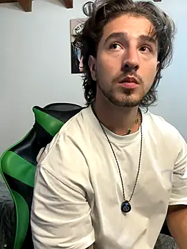 Valentino Xander online show from 11/26/25, 11:49