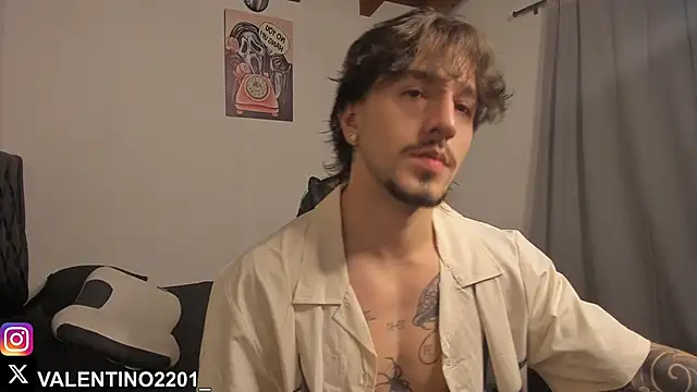 Snapshot of Valentino_Xander chatting on 09/15/25, 11:05 Valentino Xander online show from 09/15/25, 11:05