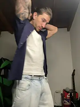 Valentino Xander online show from 02/14/26, 03:18