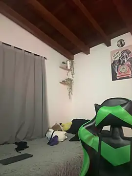 Valentino Xander online show from 02/27/26, 04:23