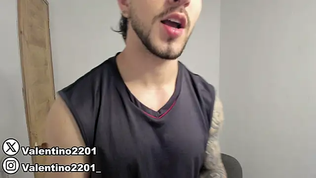 Snapshot of Valentino_Xander chatting on 03/04/25, 12:50 Valentino Xander online show from 03/04/25, 12:50