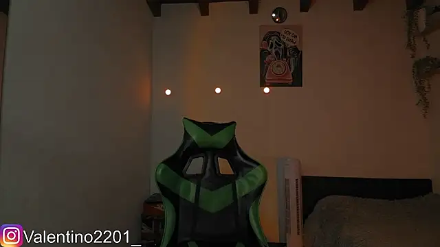 Valentino Xander online show from 03/15/26, 03:02